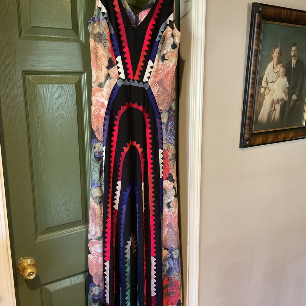 Colorful Patterned and embroidered Maxi Dress - Picture 2 of 3